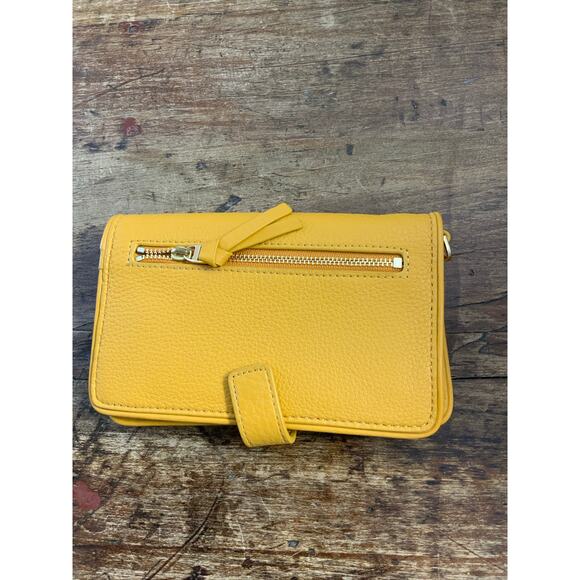 Tory Burch Britten Wallet - Picture 2 of 5